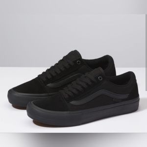 Full black old skool vans